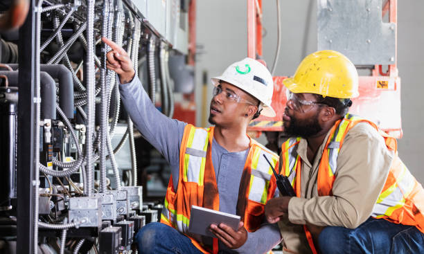 Best Affordable Emergency Electrician  in Lamar, CO